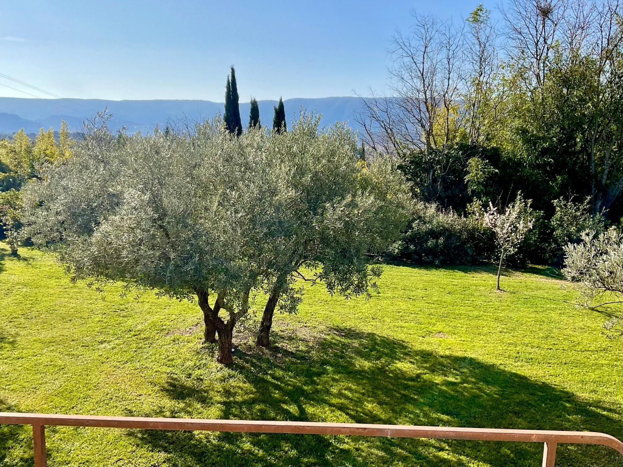 Provence Km28 Bed & Breakfast Gordes Eksteriør bilde